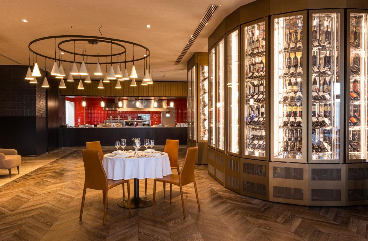 Hilton Samarkand Regency Eksteriør billede