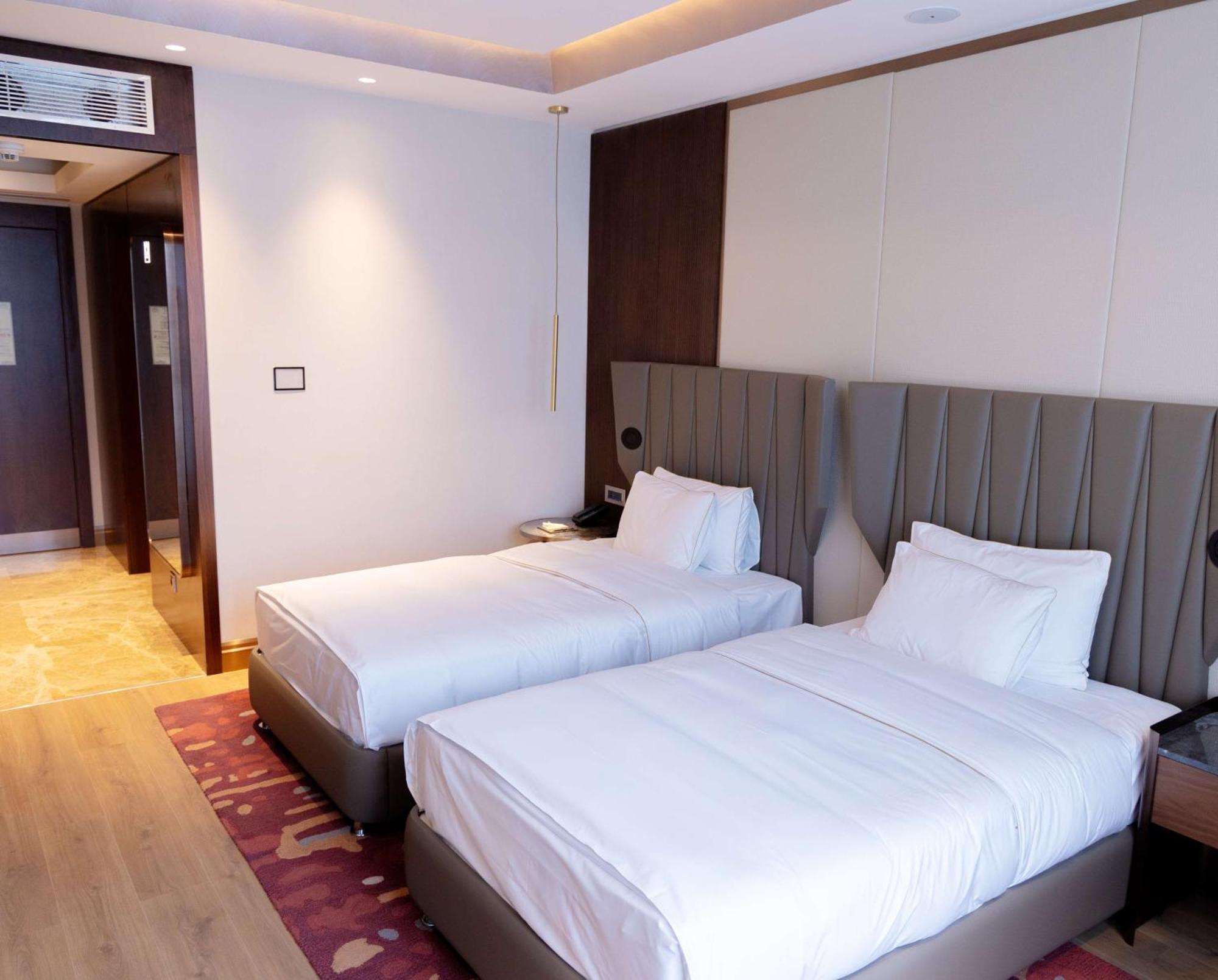 Hilton Samarkand Regency Eksteriør billede